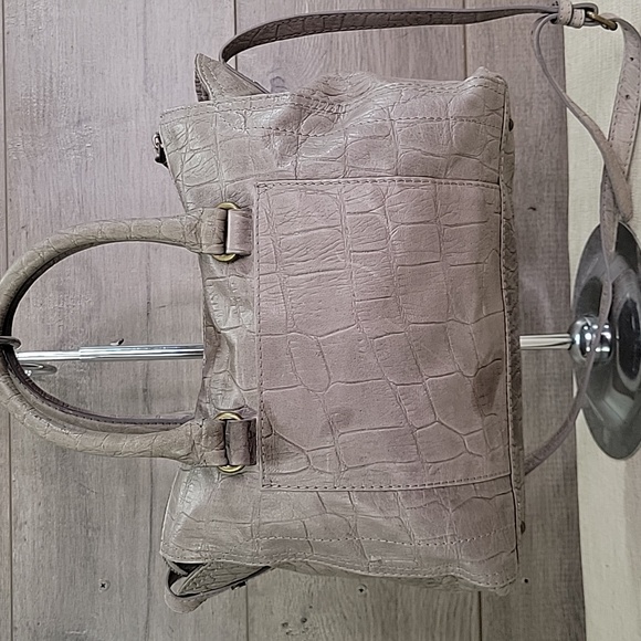 American Leather Co Gray Croc Embossed Shoulder Bag - Picture 5 of 15